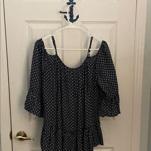 Women’s Navy Blue Patterned Off-Shoulder Top